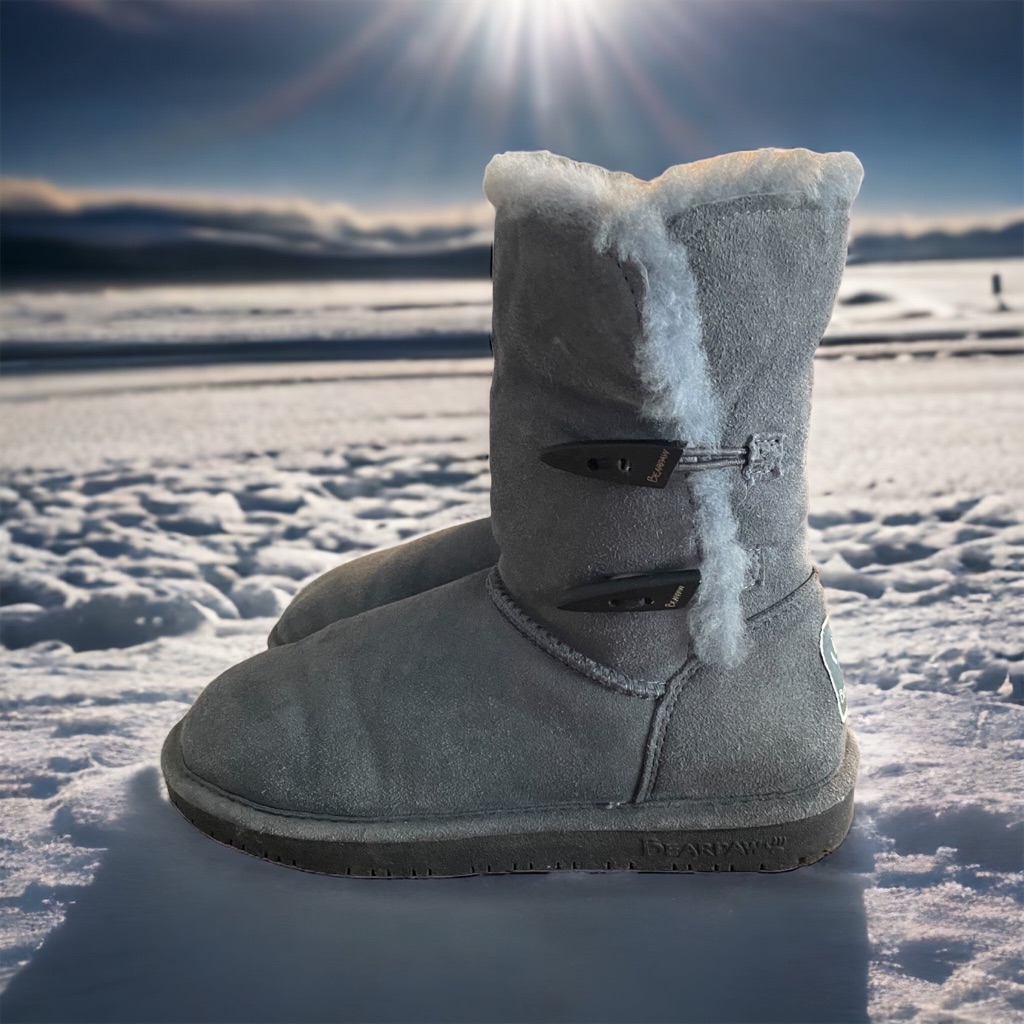 Bearpaw Women's Abigail Winter Boot Sizes: 7 Slip On Boot Gray